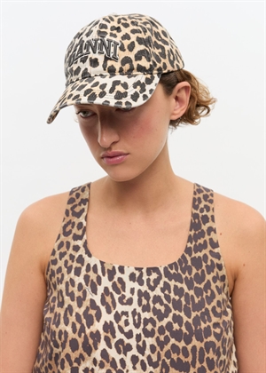 Washed cotton canvas Emb Leo cap Leopard A6898 Ganni